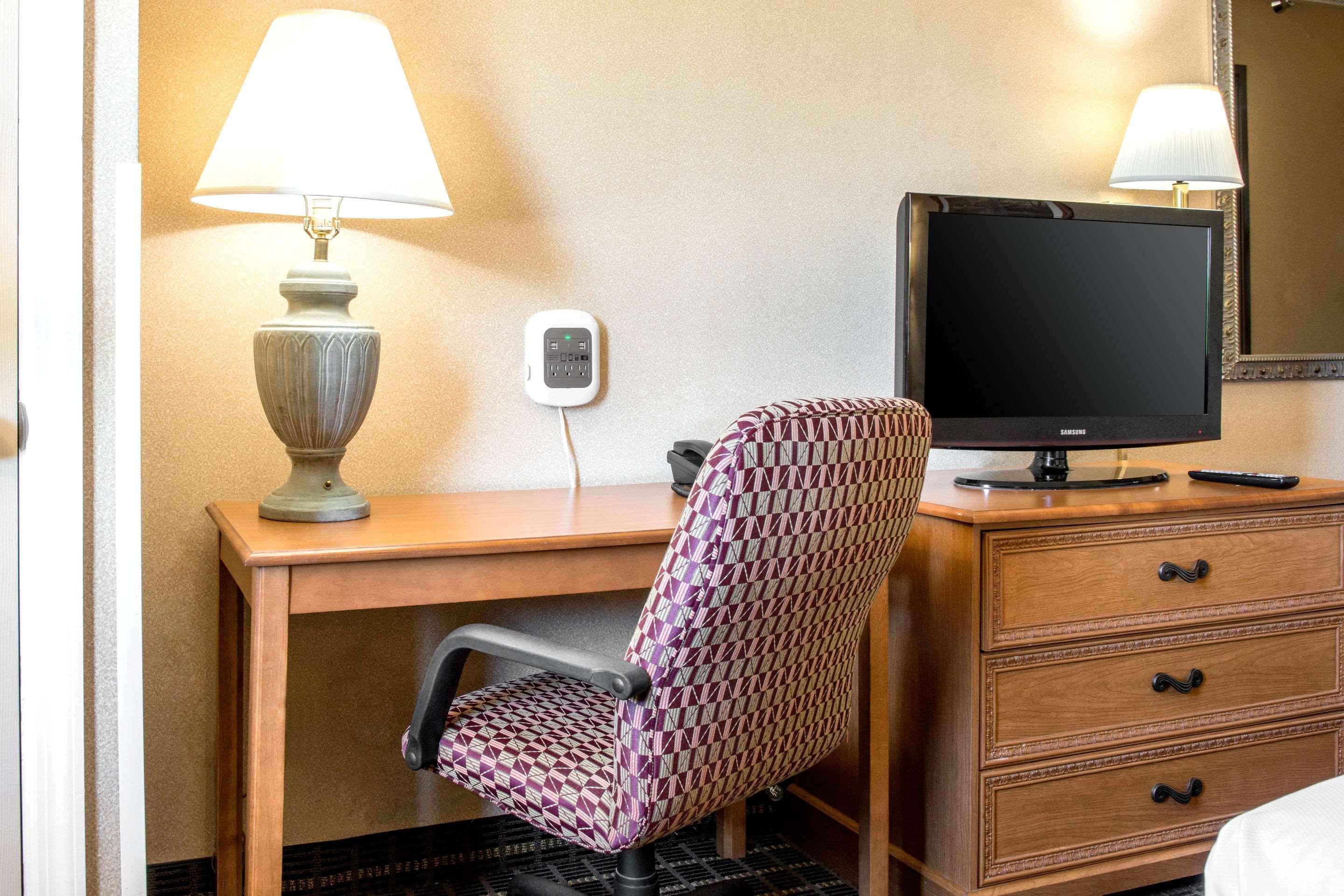 Quality Inn Meadville Eksteriør bilde