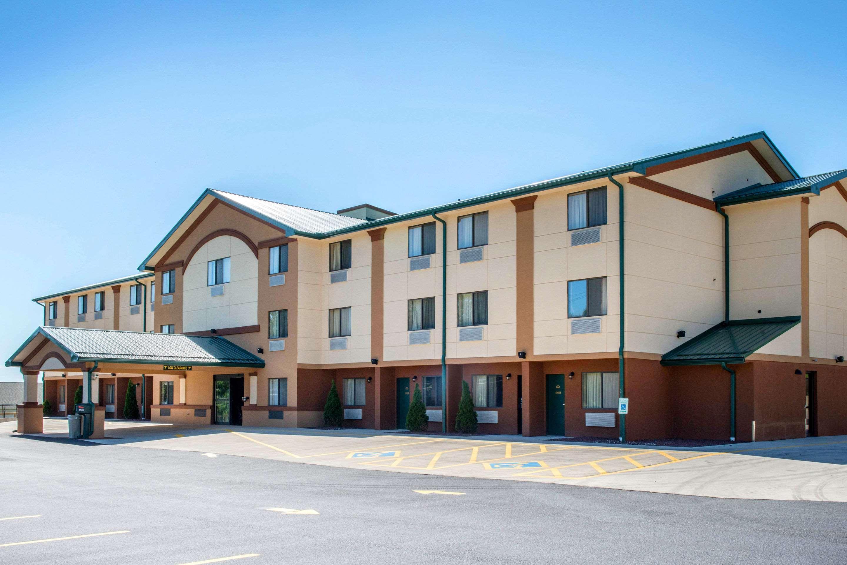 Quality Inn Meadville Eksteriør bilde