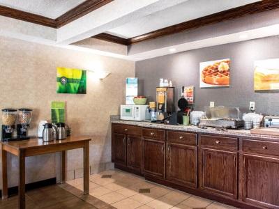 Quality Inn Meadville Eksteriør bilde